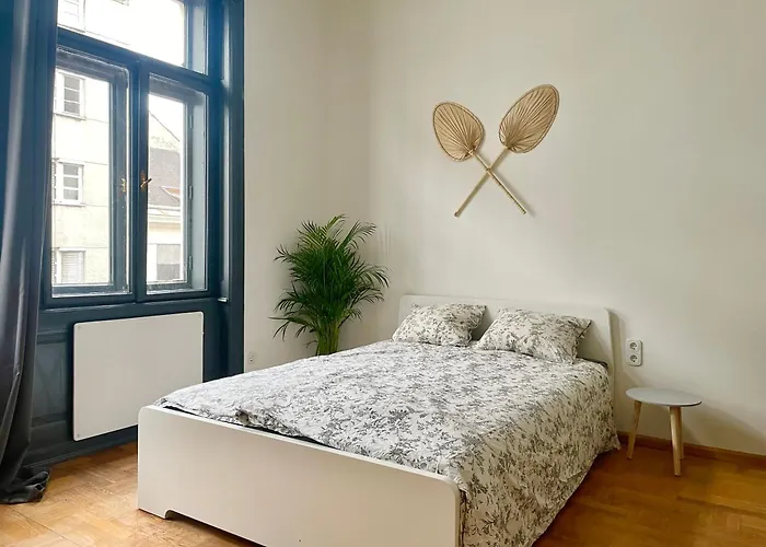 Apartamento Long-term In Heart Of